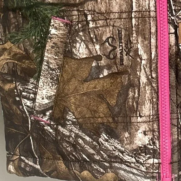 Carhartt Realtree Camo Quilted Vest Pink Girls Size XS 6 PREOWNED - Picture 8 of 10